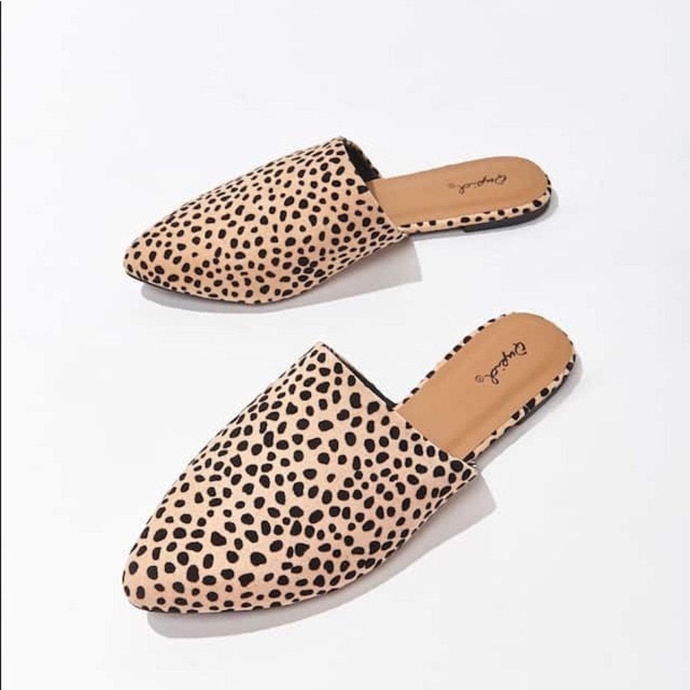 ❤️2X HP! Leopard Print Vegan Suede Mule Flats - Picture 2 of 6